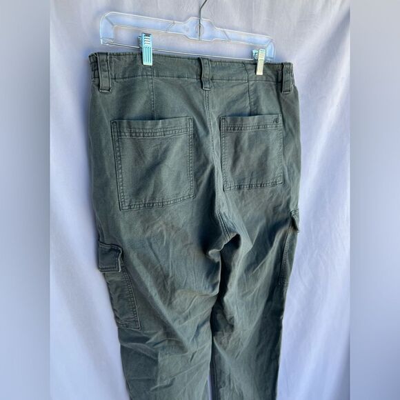 American Eagle Women’s Stretch High Rise Cargo Pant Straight Leg size 12 - Picture 7 of 8